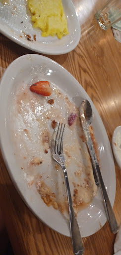 American Restaurant «Cracker Barrel Old Country Store», reviews and photos, 18531 N Creek Dr, Tinley Park, IL 60477, USA