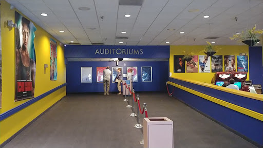 Movie Theater «Parkway 8 Cinema», reviews and photos, 6300 N Lockwood Ridge Rd, Sarasota, FL 34243, USA