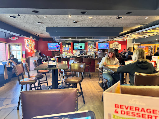 Red Robin Gourmet Burgers and Brews image