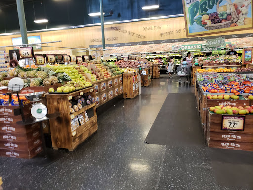 Shopping Mall «Gateway Plaza», reviews and photos, 21929 Ventura Blvd, Los Angeles, CA 91364, USA