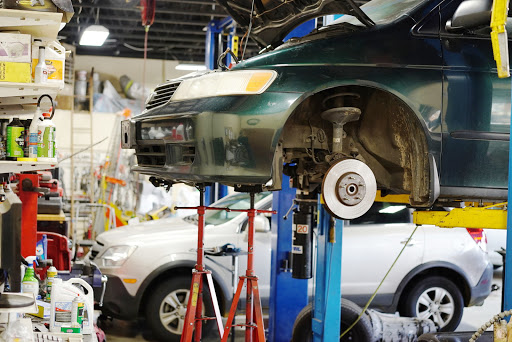 Mechanic «Canyon Auto Repair and Collision, Body and Paint», reviews and photos, 11643 SW Pacific Hwy, Tigard, OR 97223, USA