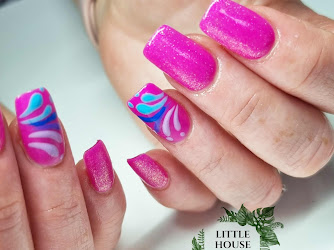 Little House Nails & Beauty