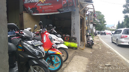 Bengkel Motor R27 - Jl. Raya Tangkuban Parahu, Bandung