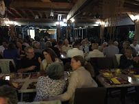 Atmosphère du Restaurant américain Le Ranch à Saint-Pierre - n°4