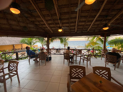 Jeanie,s Restaurant & Beach - Av. Rafael E. Melgar 790, Centro, 77600 San Miguel de Cozumel, Q.R., Mexico