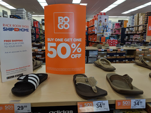 Shoe Store «Rack Room Shoes», reviews and photos, 18700 Limestone Commercial Dr, Pflugerville, TX 78660, USA