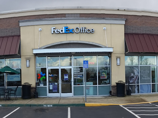 FedEx Office Print & Ship Center, 2535 Jorie Ln NE #102, Keizer, OR 97303, USA, 