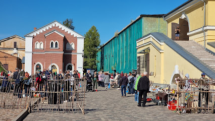 Krāmu Tirgus / Блошиный рынок /