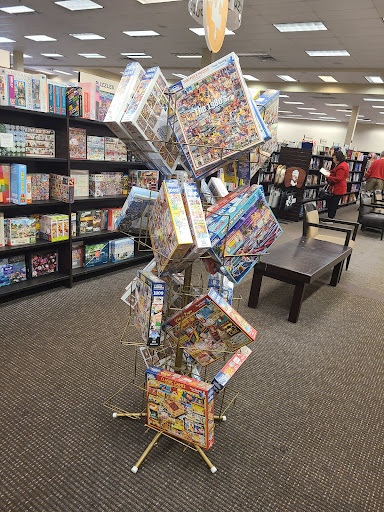 Book Store «Books-A-Million», reviews and photos, 1100 N Wesleyan Blvd, Rocky Mount, NC 27804, USA