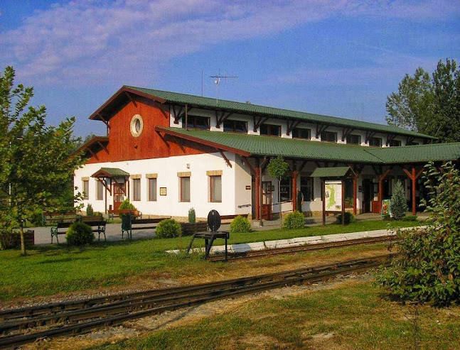 Pörbölyi Ökoturisztikai Központ - Múzeum