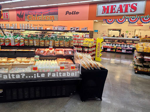 Grocery Store «Superior Grocers», reviews and photos, 12630 Hawthorne Blvd, Hawthorne, CA 90250, USA