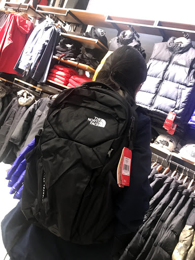 Clothing Store «The North Face», reviews and photos, 1245 Worcester St, Natick, MA 01760, USA