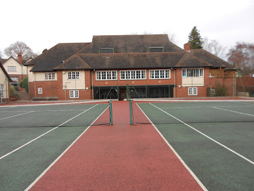 The Circle Tennis Club