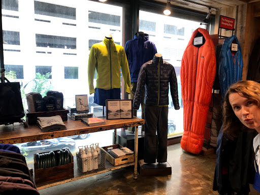 Clothing Store «Patagonia Chicago The Magnificent Mile®», reviews and photos, 48 E Walton St, Chicago, IL 60611, USA