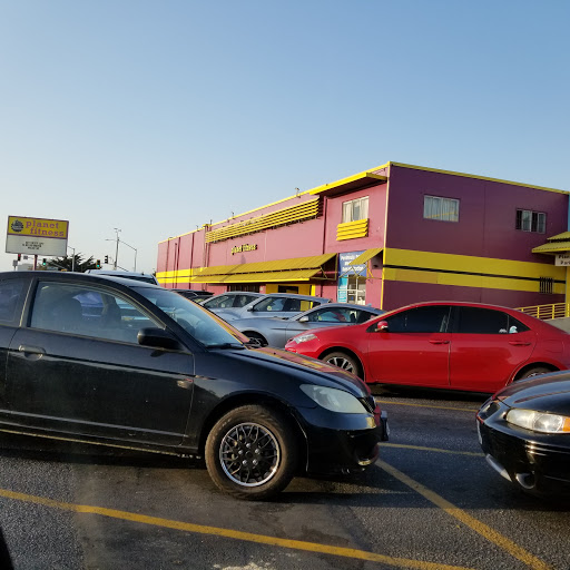 Gym «Planet Fitness», reviews and photos, 2945 Junipero Serra Blvd, Daly City, CA 94014, USA