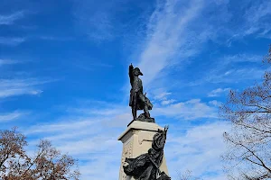 Rochambeau Statue image