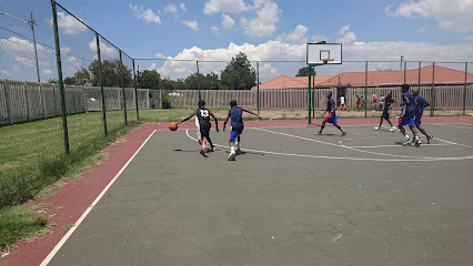 Leondale Basketball Courts