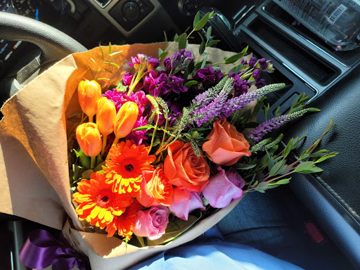 Florist «Desert Rose Florist», reviews and photos, 1000 S Rampart #5, Las Vegas, NV 89145, USA