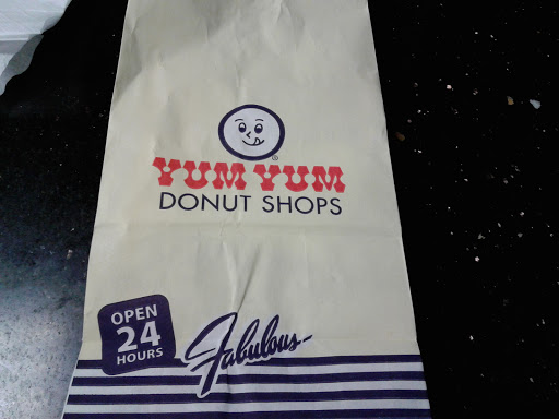 Donut Shop «Yum Yum Donuts», reviews and photos, 10501 Magnolia Ave, Anaheim, CA 92804, USA