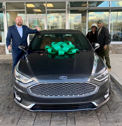 Used Car Dealer «Enterprise Car Sales», reviews and photos, 1704 Shadeland Ave, Indianapolis, IN 46219, USA