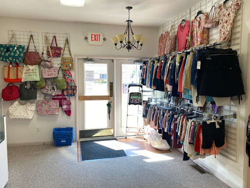 Boutique «Bearly Used Boutique», reviews and photos, 350 W Main St, Mount Joy, PA 17552, USA