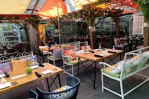 Rustica Lounge Bar & Restaurant image