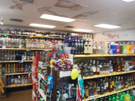 Liquor Store «Burns Harbor Liquors», reviews and photos, 310 Melton Rd, Chesterton, IN 46304, USA
