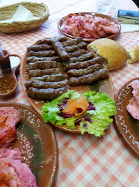 Plats et boissons du Restaurant serbe Balkan Express à Montreuil - n°19