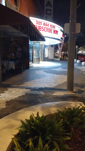 Shopping Mall «Miracle Mile and Downtown Coral Gables», reviews and photos, 220 Miracle Mile, Miami, FL 33134, USA