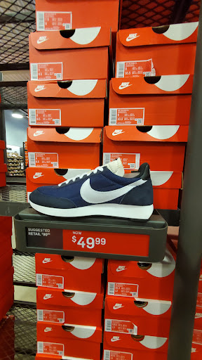 Sporting Goods Store «Nike Factory Store», reviews and photos, 1000 PA-611 #120, Tannersville, PA 18372, USA