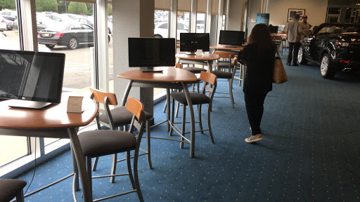 Car Dealer «Ray Catena Jaguar of Edison», reviews and photos, 920 US-1, Edison, NJ 08817, USA