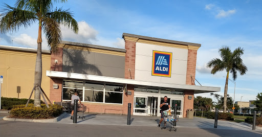 Supermarket «ALDI», reviews and photos, 6171 Naples Blvd, Naples, FL 34109, USA