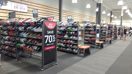 DSW Designer Shoe Warehouse