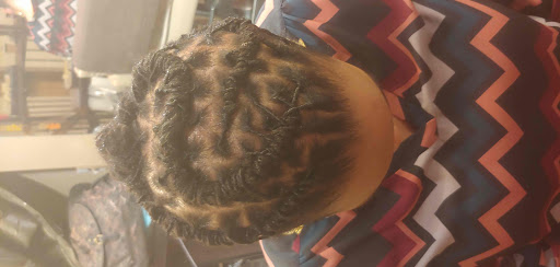 Hair Salon «Twisted Rootz Natural Hair Care Salon», reviews and photos, 2903 Oakland Ave, Greensboro, NC 27403, USA