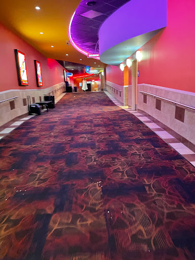 Movie Theater «Regal Cinemas Lancaster Mall 11», reviews and photos, 831 Lancaster Dr NE, Salem, OR 97301, USA