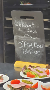 Plats et boissons du Cora Cafeteria à Reims - n°3