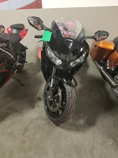 Motorcycle Dealer «MOMS Foxboro», reviews and photos, 1000 Washington St, Foxborough, MA 02035, USA