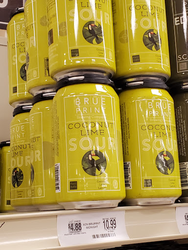 Grocery Store «Food Lion», reviews and photos, 980 Kildaire Farm Rd, Cary, NC 27511, USA