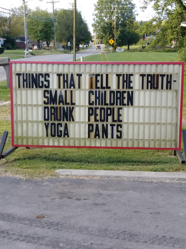 Smoke Shop Inc, 711 Scottsville Rd, Lafayette, TN 37083, USA, 