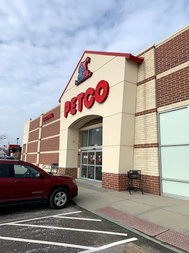 Pet Supply Store «Petco Animal Supplies», reviews and photos, 35860 Chester Rd, Avon, OH 44011, USA