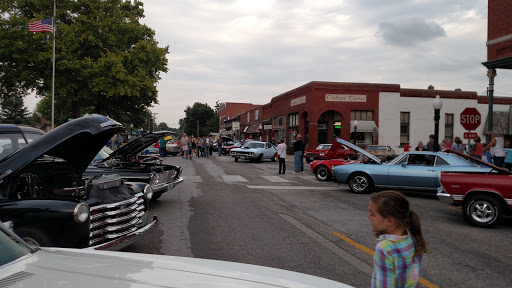 New American Restaurant «Justus Drugstore - A Restaurant», reviews and photos, 106 W Main St, Smithville, MO 64089, USA