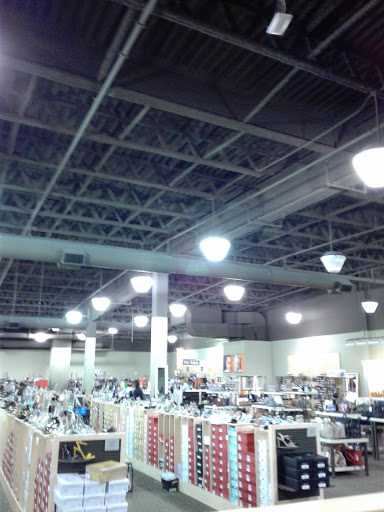 Department Store «Nordstrom Rack Orland Park Place», reviews and photos, 140 Orland Park Pl, Orland Park, IL 60462, USA