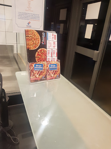 Comments and reviews of Domino's Pizza - Stoke-on-Trent - Tunstall