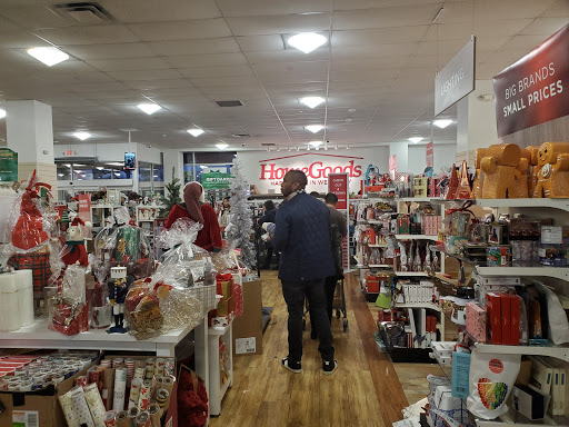 Department Store «Marshalls & HomeGoods», reviews and photos, 200 Petersville Rd, New Rochelle, NY 10801, USA