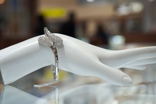 Jeweler «Gold N Diamonds», reviews and photos, 6188 Greenbelt Rd, Greenbelt, MD 20770, USA