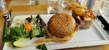 Hamburger du Restaurant Brasserie Tabac Le Français à Issoire - n°13