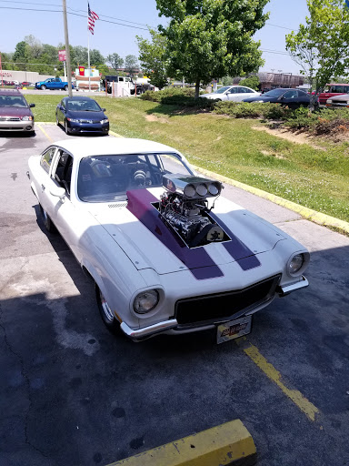 Auto Parts Store «Advance Auto Parts», reviews and photos, 1121 E Stone Dr, Kingsport, TN 37660, USA