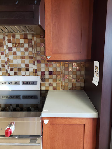 Appliance Store «Smithtown Appliance Co», reviews and photos, 25 E Main St, Smithtown, NY 11787, USA