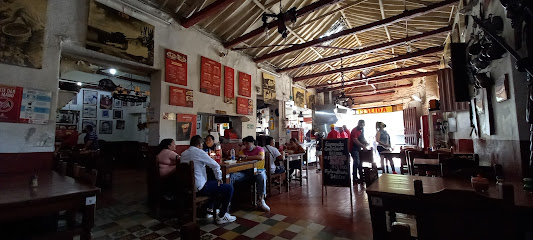 Restaurante La Brasa - Cl. 31 #15-12, Centro, Bucaramanga, Santander, Colombia