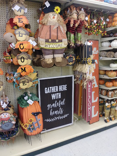 Craft Store «Hobby Lobby», reviews and photos, 1055 E Golf Rd, Schaumburg, IL 60173, USA